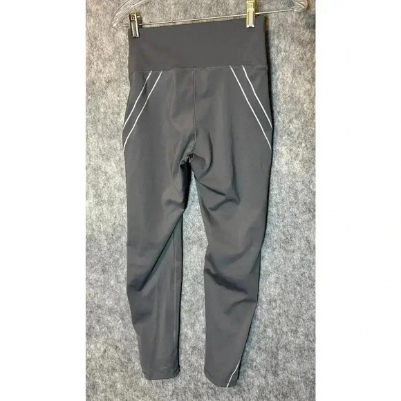 Womens Adidas Player ID PrimeGreen Gray White Legging Medium Cropped - Picture 3 of 5